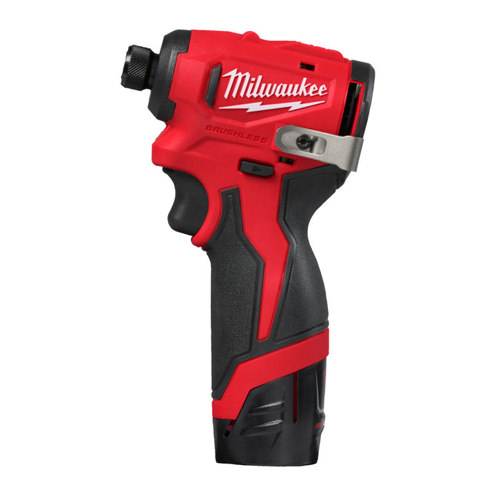 M12 BLIDRC-202C Compacte Slagschroevendraaier (2x M12 2 AH accu en lader)
