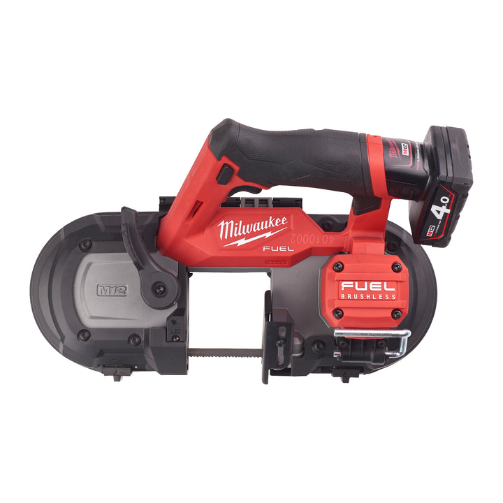 M12 FBS64-402C subcompacte bandzaag met 64 mm zaagcapaciteit (2x 4 AH accu en lader)