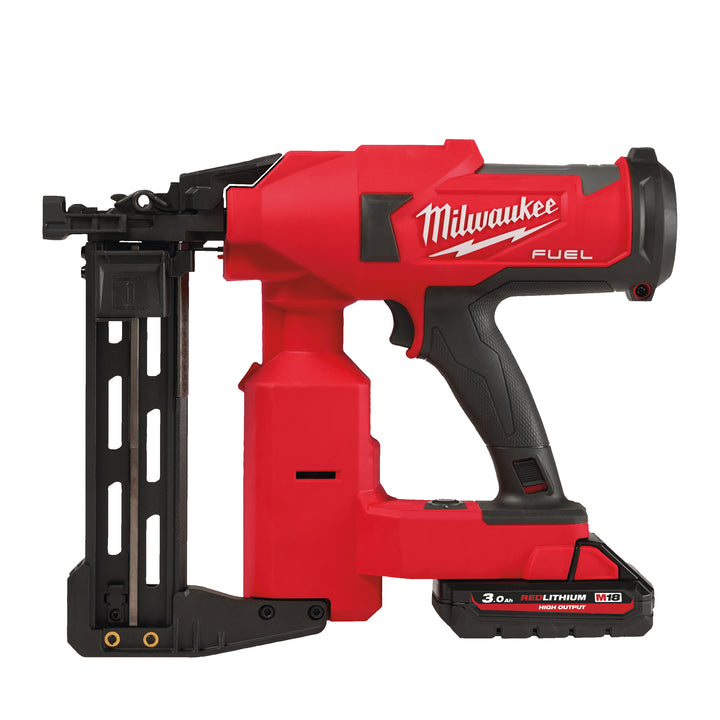 M18 FFUS-302C Krammentacker 9 GA (2x 3.0 AH accu en lader)
