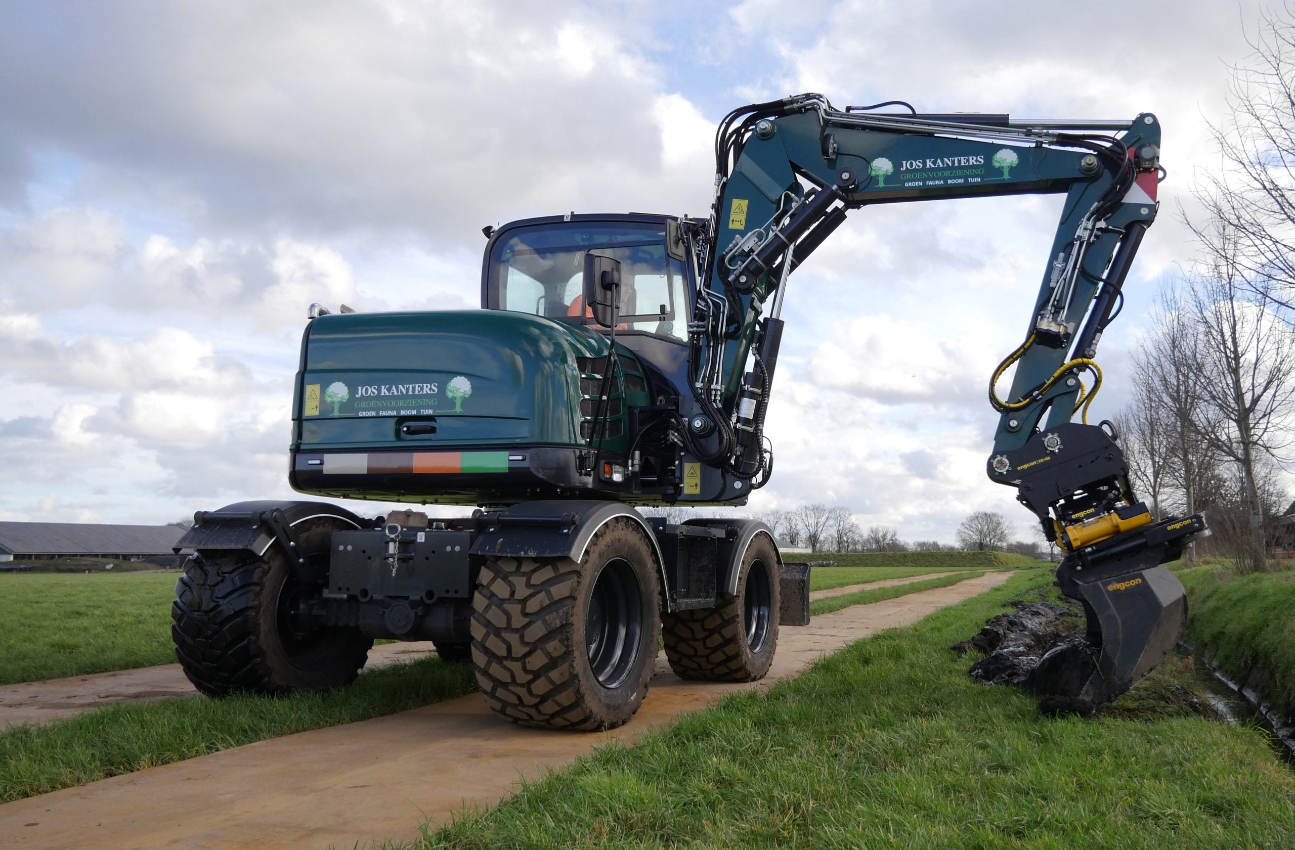 Mobiele midigraafmachine Yanmar B75W