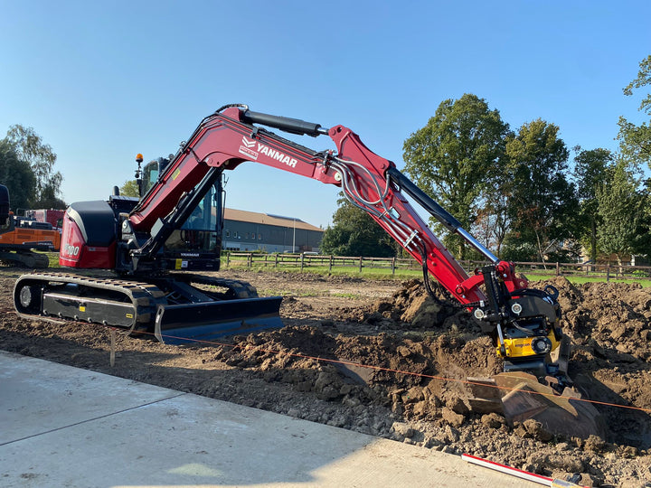 Midigraver Yanmar SV100-7