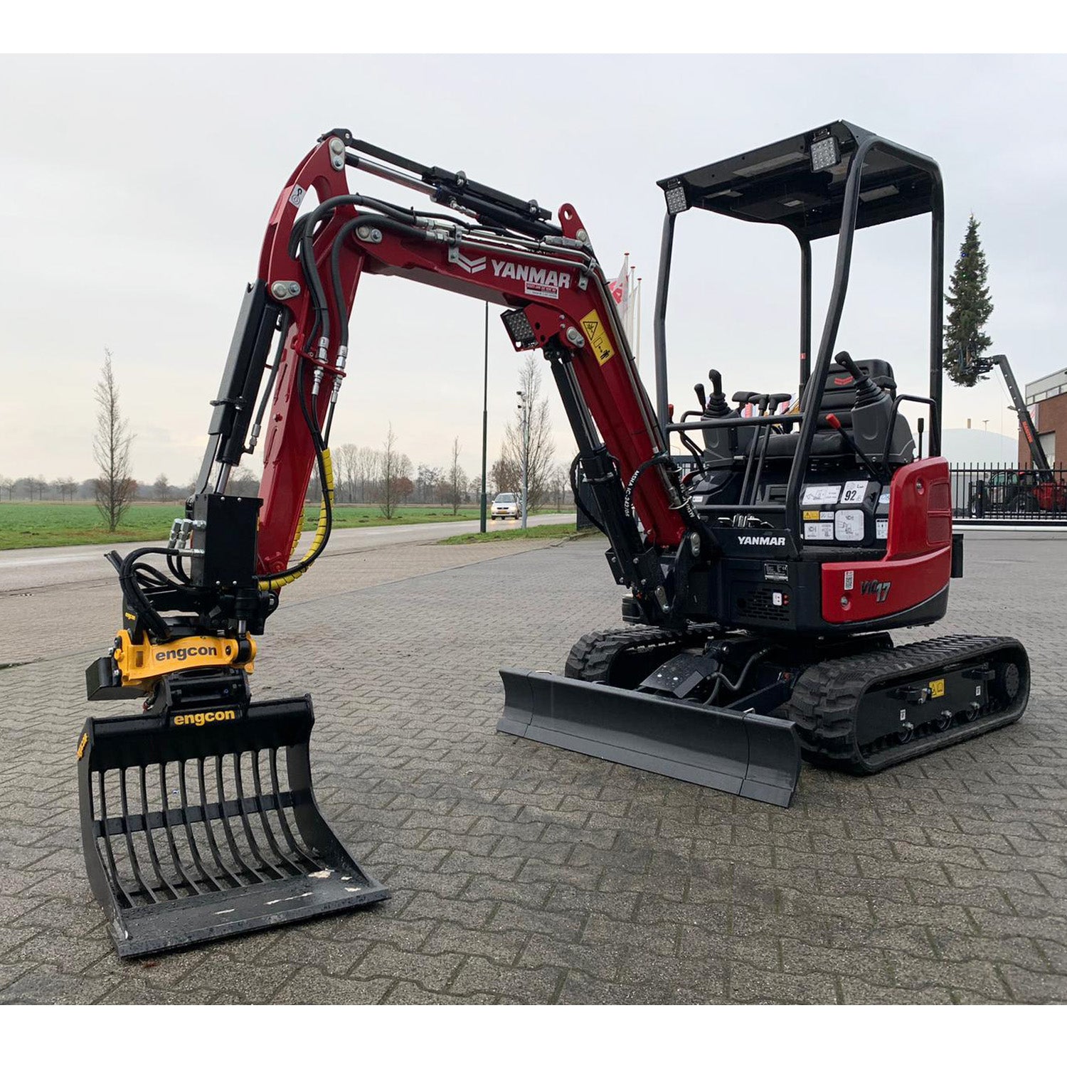 Minigraver Yanmar VIO17