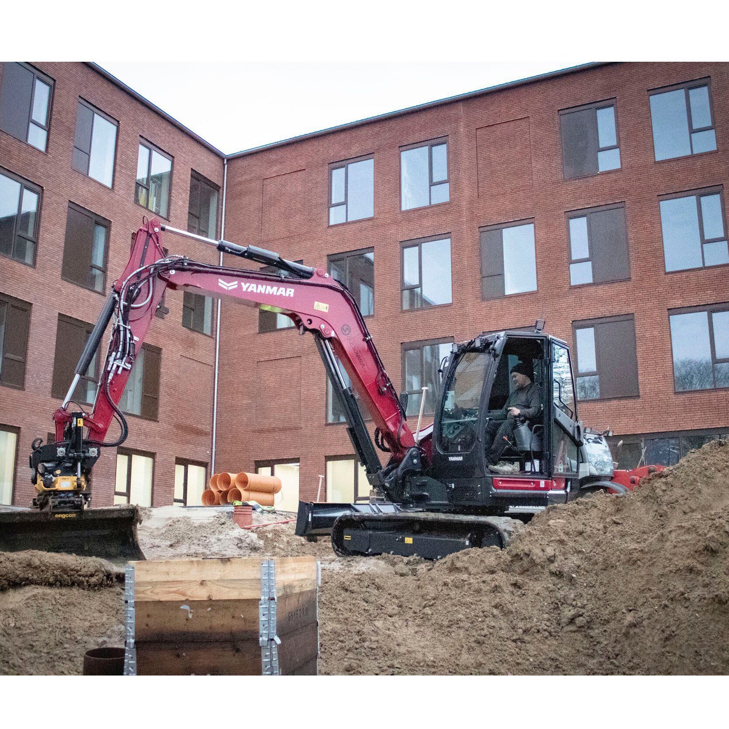 Midigraver Yanmar VIO80-1